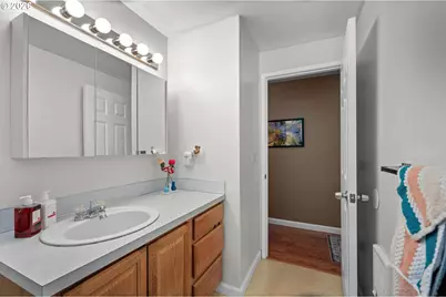 4941 SW Comus St, Portland, OR 97219 - Photo 21