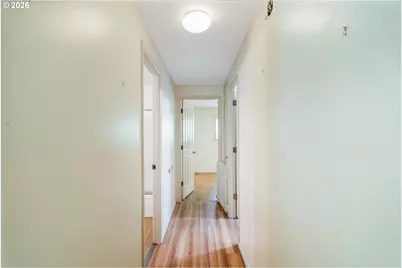 3463 W 25th Ave, Eugene, OR 97405 - Photo 13