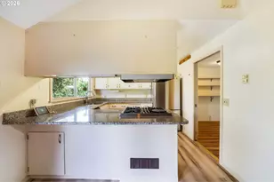 3463 W 25th Ave, Eugene, OR 97405 - Photo 33