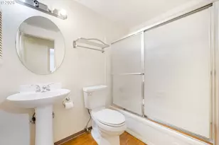 3463 W 25th Ave, Eugene, OR 97405 - Photo 17