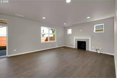 5679 Magnificence Way, Eugene, OR 97402 - Photo 9