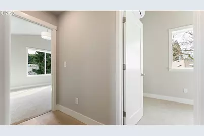 9410 N St. Louis Ave, Portland, OR 97203 - Photo 13