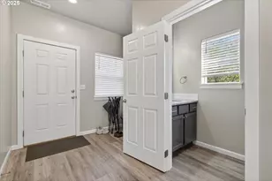 565 Baker St, Baker City, OR 97814 - Photo 9