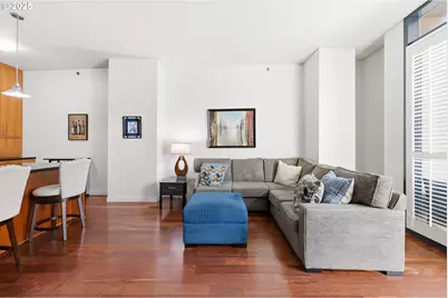 922 NW 11th Ave #305, Portland, OR 97209 - Photo 5