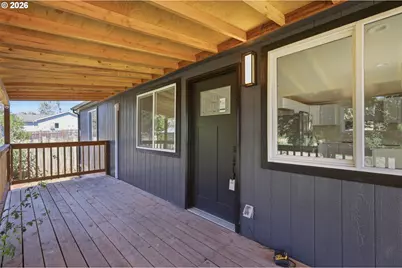 33719 Row River Rd, Cottage Grove, OR 97424 - Photo 31