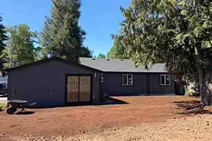 33719 Row River Rd, Cottage Grove, OR 97424 - Photo 37