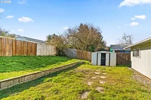 2248 La Canada Dr, Roseburg, OR 97470 - Photo 19