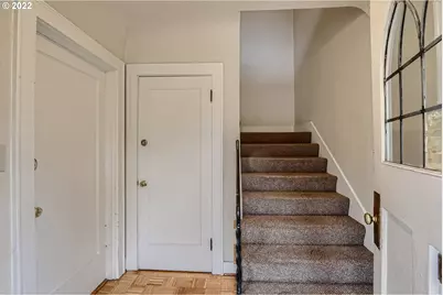 2223 NE 9th Ave, Portland, OR 97212 - Photo 5