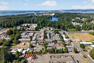 1751 Milligan Ave, Coos Bay, OR 97420 - Photo 45