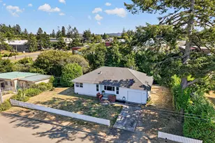 1751 Milligan Ave, Coos Bay, OR 97420 - Photo 43