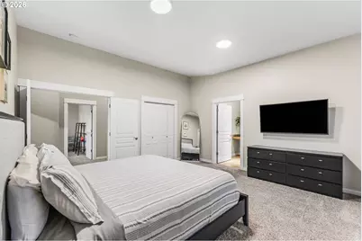 913 W Y St, Washougal, WA 98671 - Photo 29