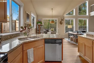 60240 Wapiti Dr, Saint Helens, OR 97051 - Photo 11