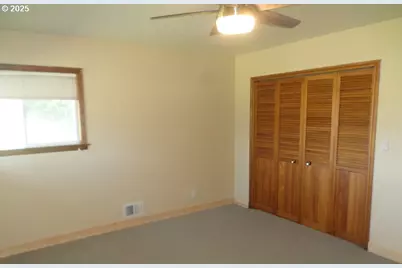 201 Litch St, Enterprise, OR 97828 - Photo 5