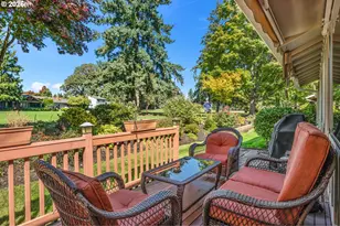 15725 SW Oakhill Ln, Portland, OR 97224 - Photo 33
