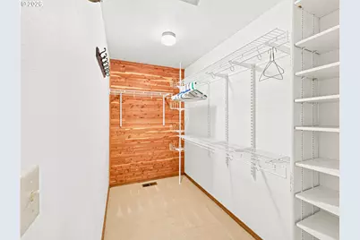12439 SE Ashley St, Clackamas, OR 97015 - Photo 29