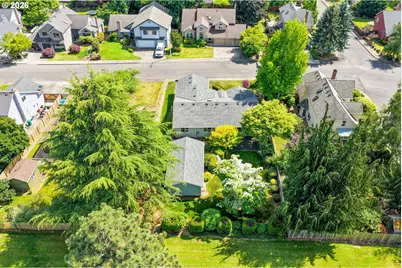 12439 SE Ashley St, Clackamas, OR 97015 - Photo 5