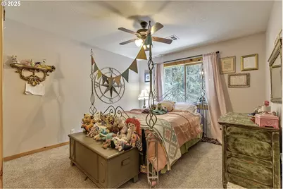 845 NE 67th Ave, Hillsboro, OR 97124 - Photo 25