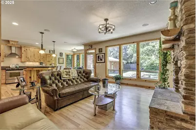 845 NE 67th Ave, Hillsboro, OR 97124 - Photo 11