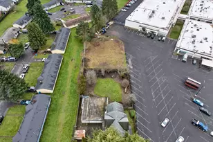 1740 Hardcastle Ave, Woodburn, OR 97071 - Photo 39