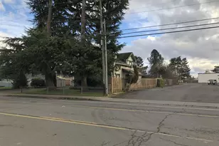 1740 Hardcastle Ave, Woodburn, OR 97071 - Photo 5