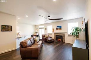 207 Rockcrest Dr, Lowell, OR 97452 - Photo 23