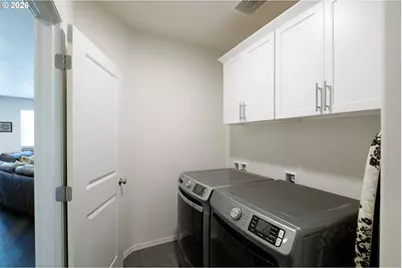 207 Rockcrest Dr, Lowell, OR 97452 - Photo 13