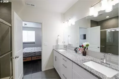 207 Rockcrest Dr, Lowell, OR 97452 - Photo 29