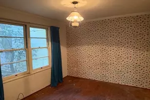 2010 E 26th Ave, Eugene, OR 97403 - Photo 11