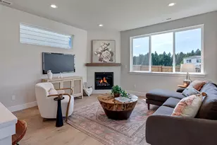 17487 SW Grand Ave, Tigard, OR 97140 - Photo 3