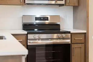 10116 NE 45th Ct, Vancouver, WA 98686 - Photo 9