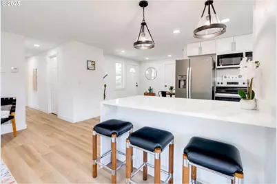 10455 SW Meadow St, Tigard, OR 97223 - Photo 13