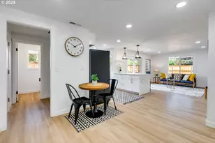 10455 SW Meadow St, Tigard, OR 97223 - Photo 3