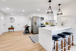 10455 SW Meadow St, Tigard, OR 97223 - Photo 5