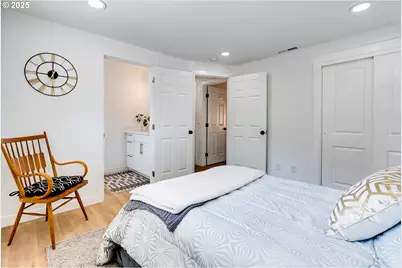 10455 SW Meadow St, Tigard, OR 97223 - Photo 17