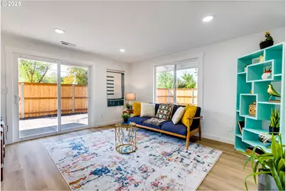 10455 SW Meadow St, Tigard, OR 97223 - Photo 11