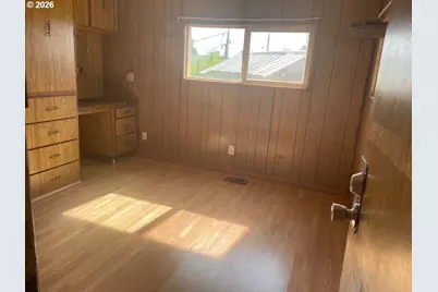 2400 SE Stratus Ave #19, McMinnville, OR 97128 - Photo 7