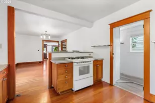 1517 Columbia, Hood River, OR 97031 - Photo 29