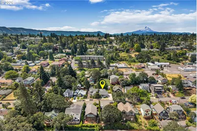 1517 Columbia, Hood River, OR 97031 - Photo 39