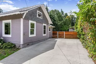 1517 Columbia, Hood River, OR 97031 - Photo 5
