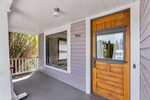 1517 Columbia, Hood River, OR 97031 - Photo 3