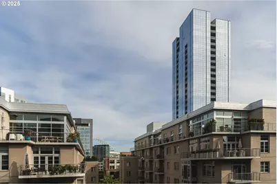 1030 NW 12th Ave #422, Portland, OR 97209 - Photo 17