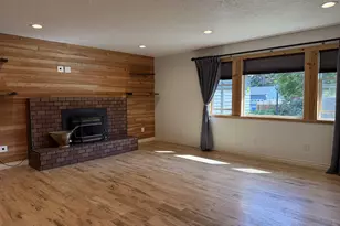 8704 NE 60th St, Vancouver, WA 98662 - Photo 5