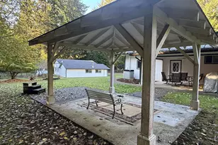 84226 Clear Lake Rd, Florence, OR 97439 - Photo 9