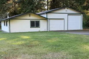 84226 Clear Lake Rd, Florence, OR 97439 - Photo 5