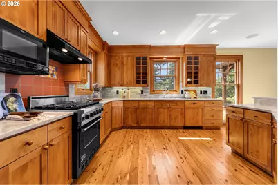 30100 NE Livingston Mountain Cir, Camas, WA 98607 - Photo 13