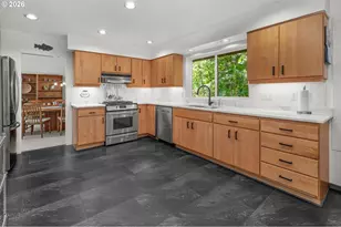 6 Goya St, Lake Oswego, OR 97035 - Photo 15