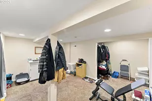 587 N Baxter St, Coquille, OR 97423 - Photo 35