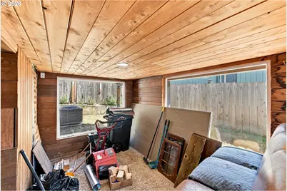 587 N Baxter St, Coquille, OR 97423 - Photo 41