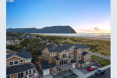15 Avenue I #1, Seaside, OR 97138 - Photo 1