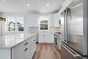 15 Ave I, Seaside, OR 97138 - Photo 9